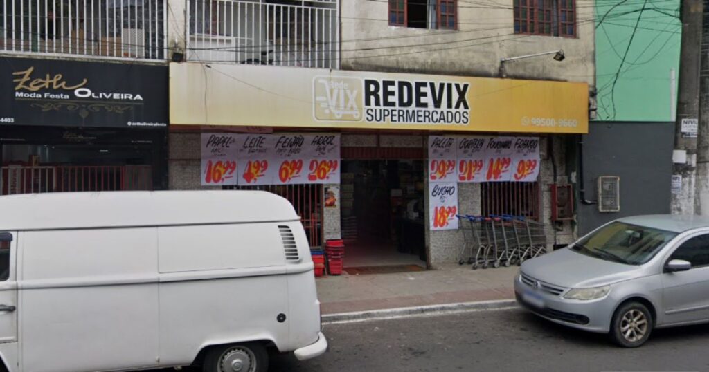 O Redevix São Pedro Supermercados se destaca na Grande Vitória por sua dedicação em oferecer produtos frescos, atendimento acolhedor e preços justos. Conheça tudo o que este supermercado tem a oferecer e descubra por que ele é a escolha ideal para o seu dia a dia.